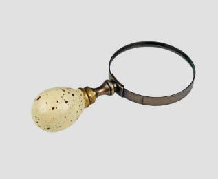 Egg Handled Magnifying Glass