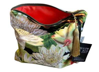 Make up bag (large) - African Lily - 24 cm x 20 cm